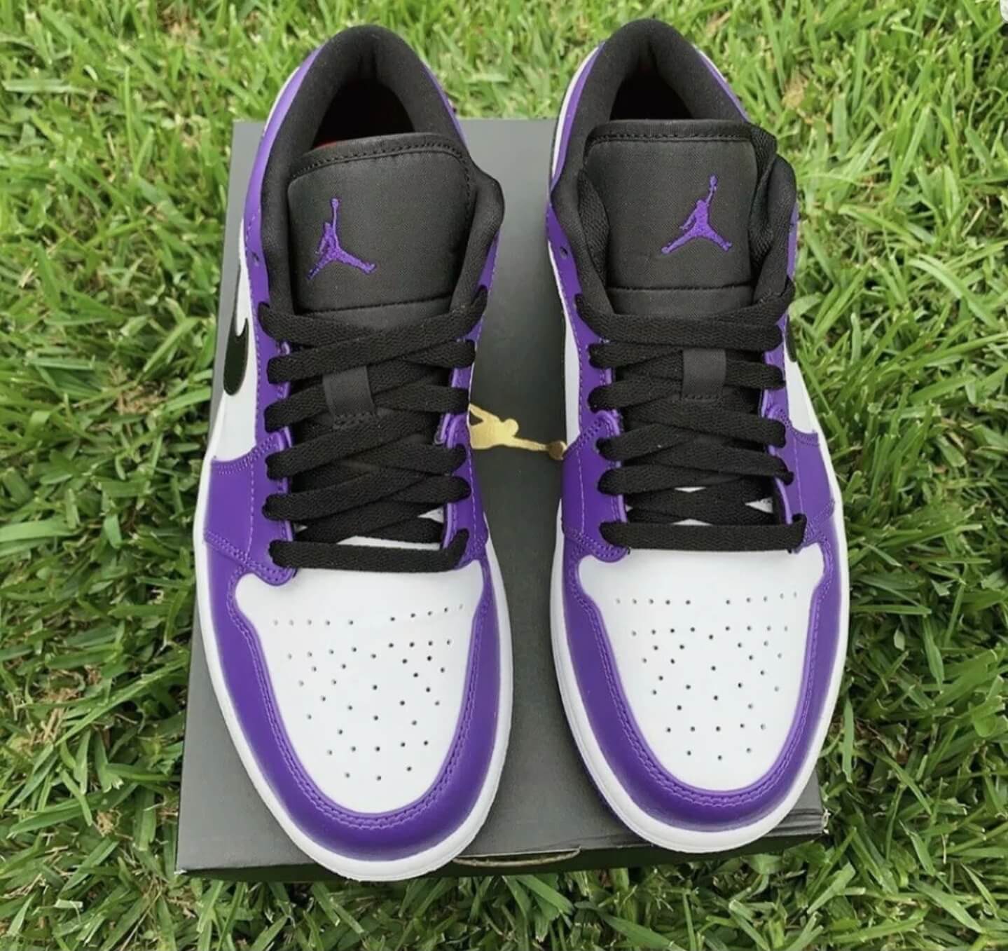 Nike Air Jordan 1 Low Purple White 100% Authentic With Receipt