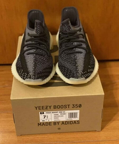 yeezy boost carbon size 7 5